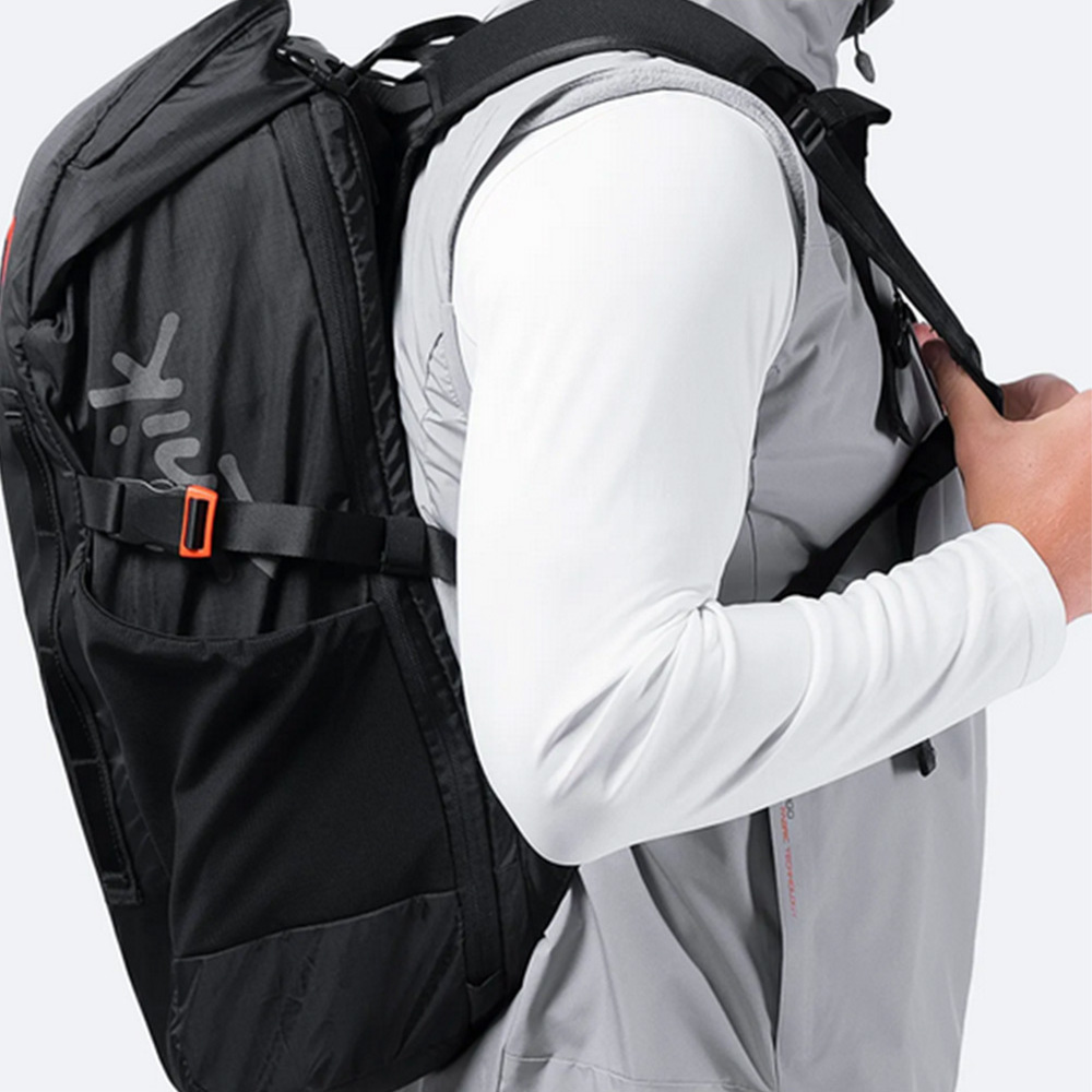 2026 Zhik Mochila 30L LGG-0160 - Black